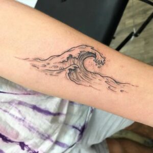 Fale morskie tatuaż