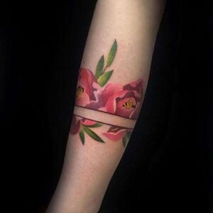 kolorowy tatuaż bransoletka w kształcie kwiatu róży